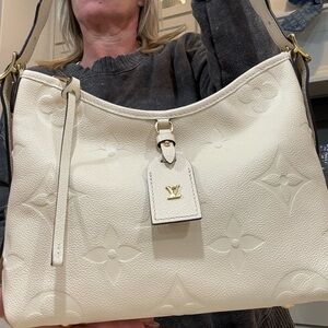 Louis Vuitton Carryall PM Cream Leather Bag